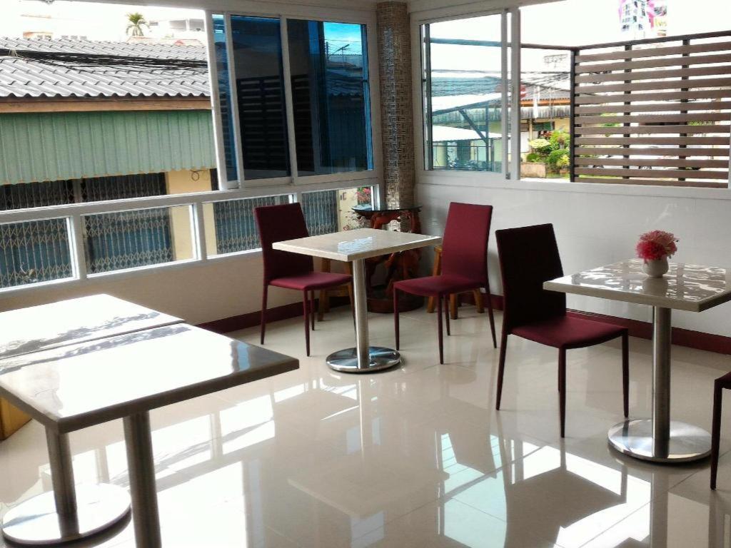 V-House Hotel Trang Dış mekan fotoğraf