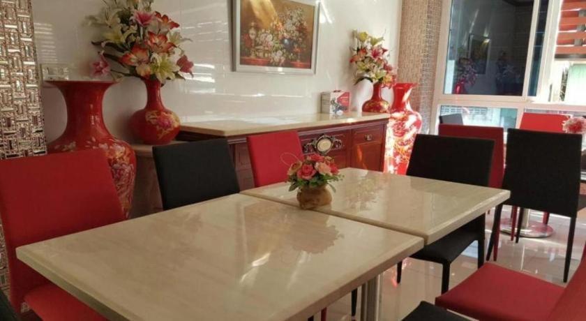 V-House Hotel Trang Dış mekan fotoğraf