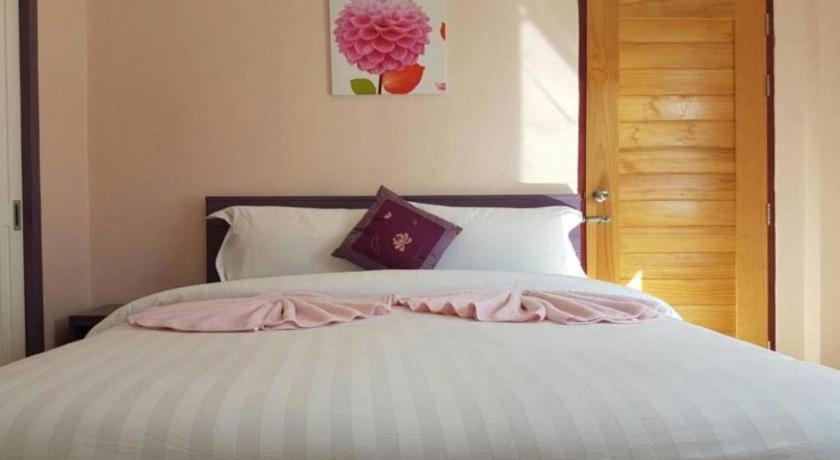 V-House Hotel Trang Dış mekan fotoğraf